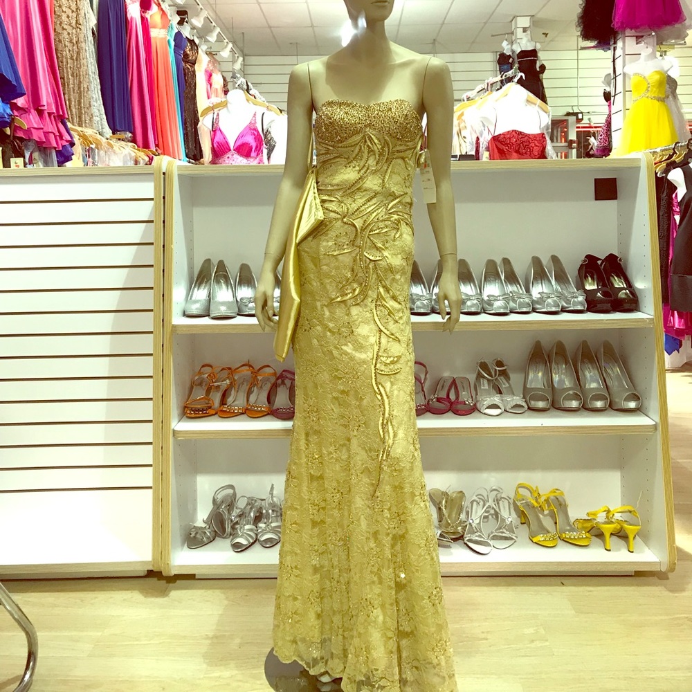 Long dresses for prom